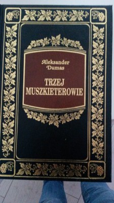 DUMAS - TRZEJ MUSZKIETEROWIE