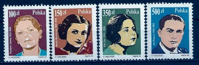 1990 r. Fi 3106 - 3109**.