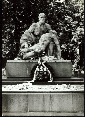 Nowy Sącz - pomnik ku czci poległych w latach 1939-1945