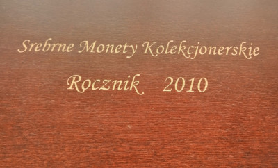 Zestaw srebrnych monet rocznik 2010