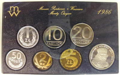  PRL zestaw rocznikowy 1986 bity stemplem LUSTRZANYM